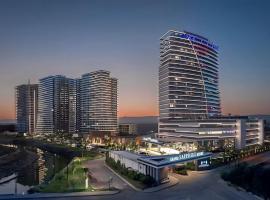 Luxury Apartments with Sea View and Mountain View in Grand Sapphire Resort, spa hotel in Iskele