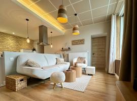 Au Gray des Flots, hotel di Gray