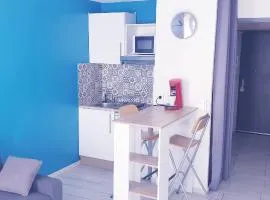 HYPER Centre-Lumineux-Clim-Wifi