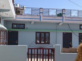 Devki Homestay, hotel v destinaci Kanatal