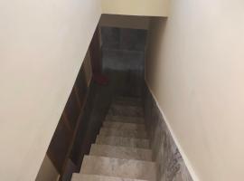 Kashmir Guest Quarter, Hotel in Chitral