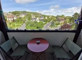Beautiful apartment with 3 balconies
