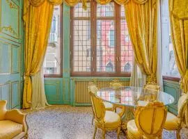 Canal View San Marco Rialto - Dogaressa Palace 1872