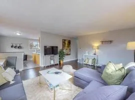 Charming Three Bedroom Home in Littleton