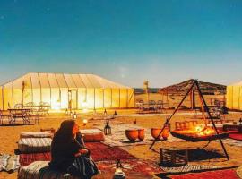 Desert Lodge Luxury Camp, hotel v destinaci Merzouga