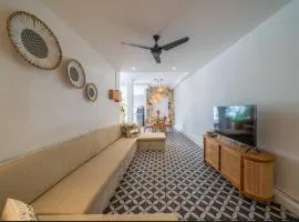3BR Tropical Villa in Padonan Canggu -Villa Durian