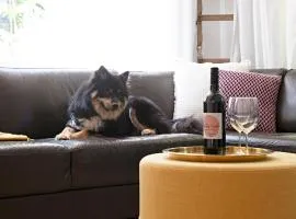 Spring Creek Cottage Hepburn - Secluded Pet Haven