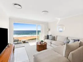 Lume on the Shore - A Stylish Oceanfront Getaway