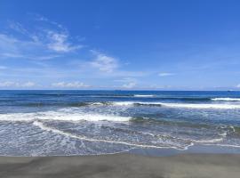 Drop by Playa Nature Hotel, hotel pogodan za kućne ljubimce u gradu Morong