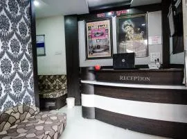 Hotel Vrandavan Palace Near Mahakal Temple