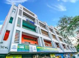 FabHotel Seven Hills - Nr Mumbai International Airport