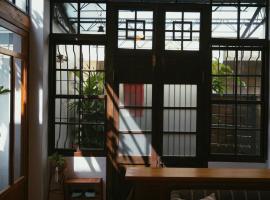 大戶人家-安築 台南包棟民宿, kotedžas mieste Tainanas