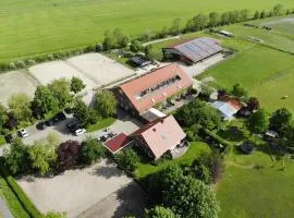 Traberhof - Landurlaub in seiner schönsten Form - freies Reiten inbegriffen - Hunde willkommen - Sauna im Haus - Kanuverleih - tolle Radwege - Deich in Sichtweite