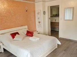 DREAMS PARADISE SUITE AVEC Baignoire