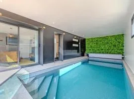 la villa iodée, le confort d une maison neuve équipée d une piscine intérieure chauffée toute l année, très proche des plus belles plages