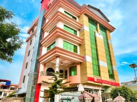 Hotel Everest Inn Pvt Ltd, hotel v destinaci Butwāl