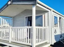 3 bed caravan with decking dishwasher en suite Haven Golden Sands