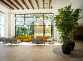 C Hotel Neve Ilan