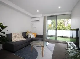 KozyGuru Epping Stylish 1 Bedroom Apartment