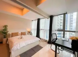 Exclusive BGC Condo at Uptown Area #upt136d