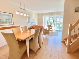 'Töwerhus'，位于朗格奥的酒店