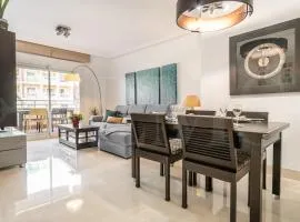 Seaside stay with large terrace, pool & parking REMS