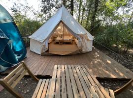 Boschetto Natural Village, acomoda&ccedil;&atilde;o com onsen em Monte San Giusto