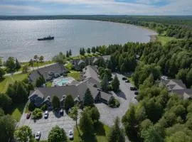 Baileys Harbor Yacht Club Resort