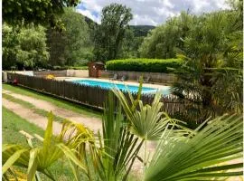 Camping Les Berges Du Doux