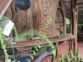 kiti Munay, cottage in Mocoa