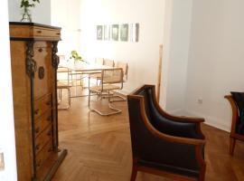 Ferienhaus Lübeck Falkenwiese, Hotel in Lübeck