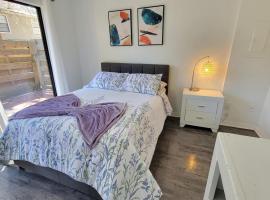 Modern Luxury Condo - Near UF, Shands & Celebration Pointe, Hotel in Gainesville