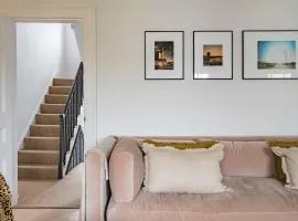 The Nomad House by Keepers Cottages