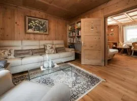 Ciasa Ilda - Charming House 120 M2