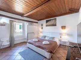 Tora Florence Apartment