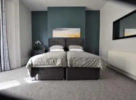 Dwell Living Argyle Square