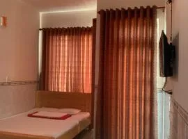 Nhà nghỉ Đức Tiến