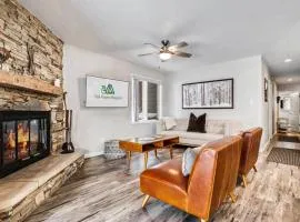 Beautifully Remodeled Condo In Perfect Location