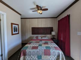 Squaw Valley Motel Room 1, hotel v destinaci Squaw Valley