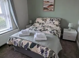 Hilltop Retreat at Banktop