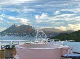 Sea Rose Cottage with Hot Tub、Dido Valleyのホテル