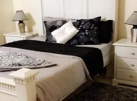 2 Bed-2 bath-AirCon-Parking-New Harbour Village 3