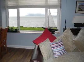 Coastal Kerry Hideaway - Sleeps 6 & Free Parking
