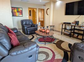 Dream Condo Pool, Jacuzzi, and Ocean Views, hotel di Rosarito Beach