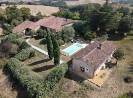 Gîte du Faon - 2 à 6 personnes, hotel v destinaci Lacaugne