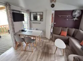 mobil-home family 6 personnes, 3 chambres Camping 4 étoiles bois dormant