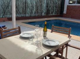 Villa Numa, hotel Torroxban