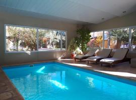 Caba&ntilde;as Monte Coiron