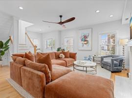 Luxurious OC Single Family Home with Hot Tub, hotel in Ocean City