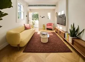 Flora Suite